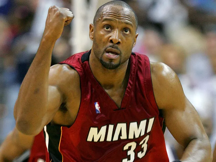 La Légende de la NBA Alonzo Mourning se fait enlever la prostate après un diagnostic de cancer