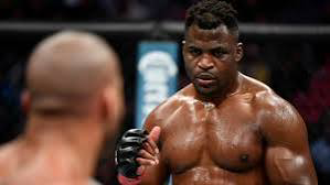 Francis Ngannou explique pourquoi les Africains choisissent la France plutôt que l'Italie