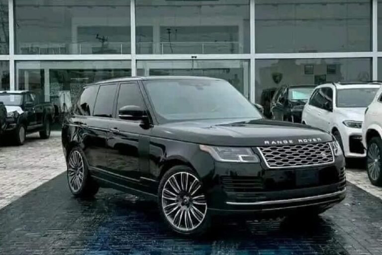 Une jeune Nigériane refuse une Range Rover pour son anniversaire : les raisons expliquées