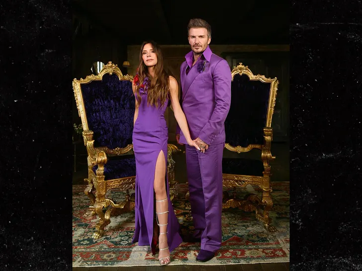 DAVID & VICTORIA BECKHAM RECREENT LEUR MARIAGE 25 ANS PLUS TARD... Mais C'est Une Lutte!!!