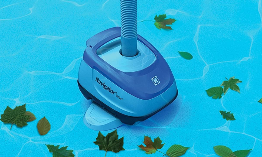 Découvrez le Hayward Robot de Piscine Navigator V-Flex - Performance et Fiabilité pour un Nettoyage Impeccable