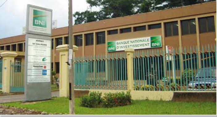  Un client à propos de la BNI Côte d’Ivoire Agence de San Pedro  : « J’ai fait la demande d’une carte magnétique,  05 ans après je ne l’ai toujours pas recue… »