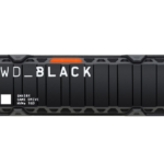 WD_BLACK SN850X 2To M.2 2280 PCIe Gen4 NVMe SSD pour le gaming avec dissipateur thermique jusqu'à 7300 Mo/s