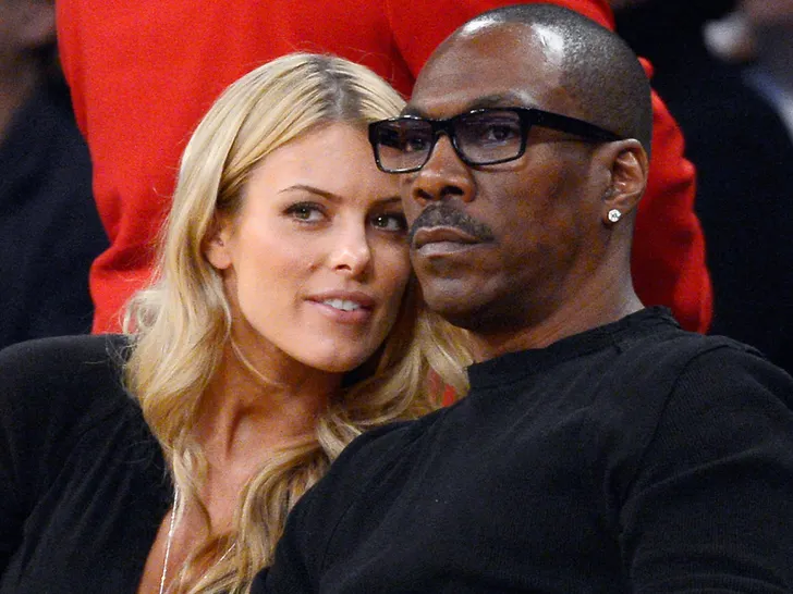 Eddie Murphy Épouse Paige Butcher Lors d'un Mariage Privé aux Caraïbes