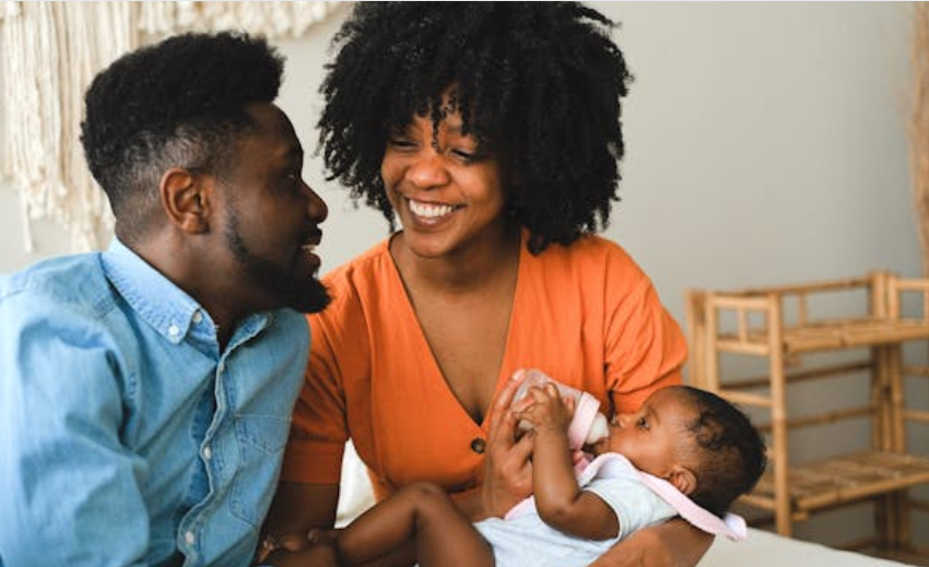  Quel est le meilleur lait pour bébé 1er âge ?