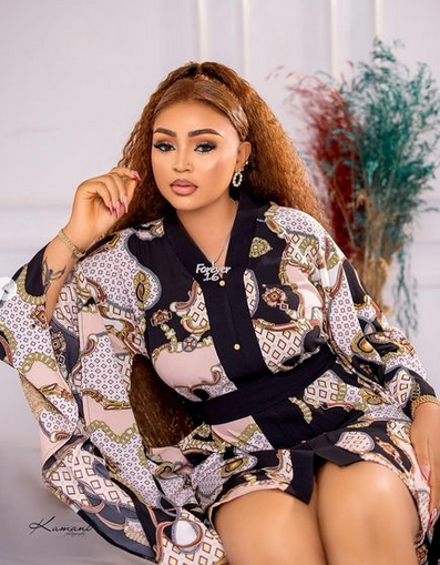 Regina Daniels Subit des Critiques pour sa Condamnation de la Violence lors des Manifestations #EndBadGovernance