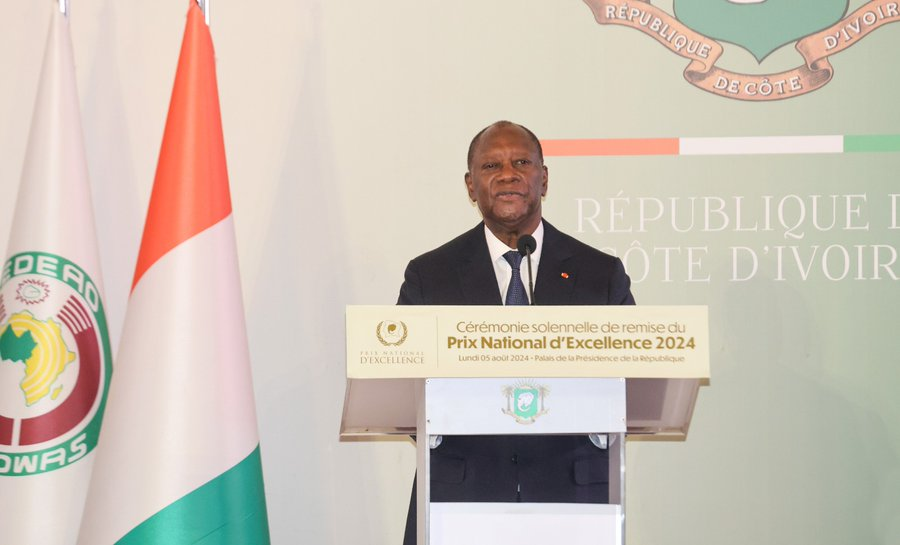 Journée nationale de l’excellence : Le Président Ouattara invite les Ivoiriens à un changement de comportement et de mentalité