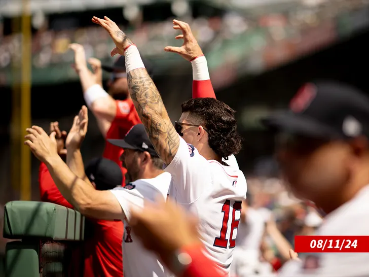 Le Joueur All-Star des Red Sox Jarren Duran Lance une Insulte Homophobe à un Spectateur, Présente Ses Excuses