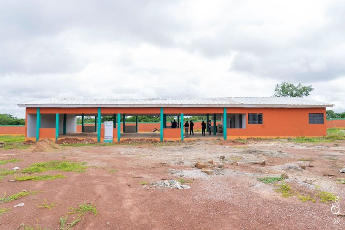 Construction de 40 marchés de proximité: le marché de Karakoro (Korhogo) terminé et celui de Guiguéréni (Boundiali) en cours d'achèvement