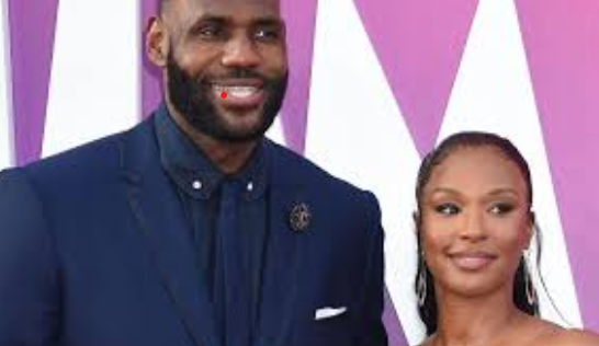  Savannah James révèle qu’elle a interdit à LeBron James de la présenter comme sa femme