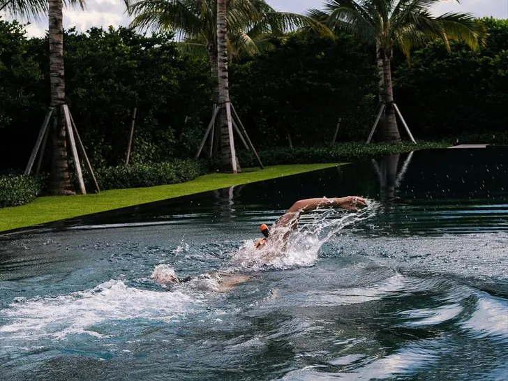 Tom Brady Montre Son Entraînement Intense dans des Photos Instagram