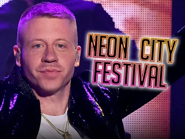  Macklemore Retiré en Tant que Tête d’Affiche d’un Festival à Vegas Après Son Slogan « F*** America »