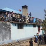 Une évasion massive a eu lieu à la prison de Kakata au Liberia, impliquant 47 prisonniers.