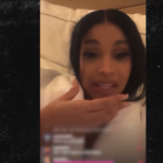 Cardi B ignorait qu’elle était enceinte lors de sa chirurgie de retrait d’injections aux fesses