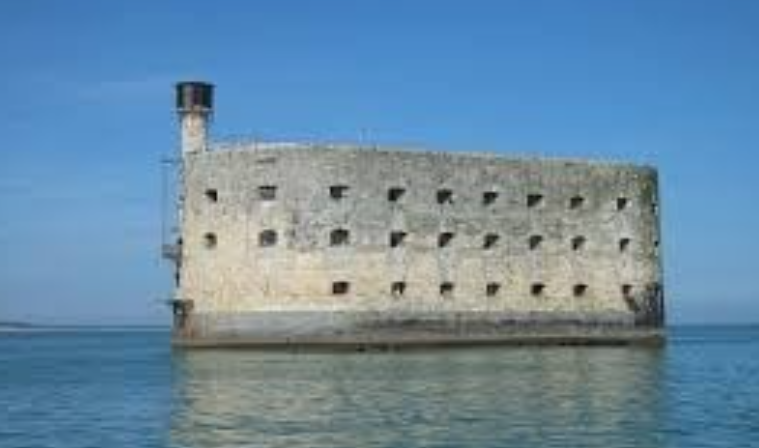 comment a été construit le fort boyard : Une œuvre titanesque au destin surprenant