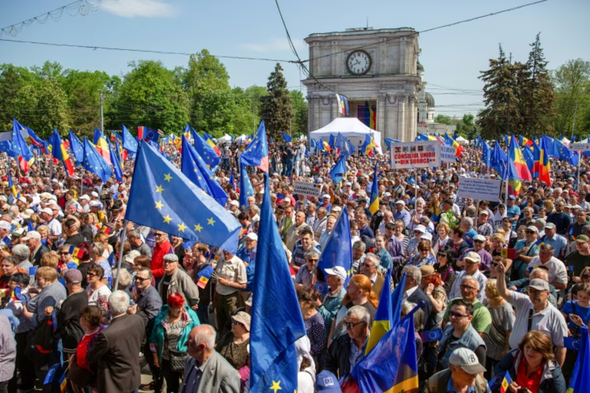 Référendum en Moldavie : Le "Oui" à l’Union Européenne l’emporte de justesse malgré les tensions avec la Russie