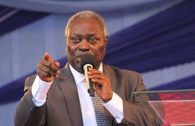  Le Pasteur William Kumuyi condamne l’exploitation financière dans les églises