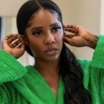 Tiwa Savage : « Plus de femmes que d’hommes m’approchent pour une relation »