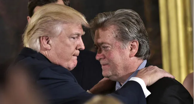  L’ancien conseiller de Trump, Steve Bannon, libéré de prison