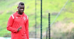  Football : Mario Balotelli pourrait rejoindre le CF Intercity en Espagne