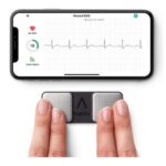 AliveCor KardiaMobile 1L : Votre Moniteur ECG Portable pour une Santé Cardiaque Optimale