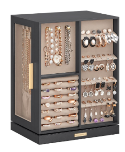 Astuces pour organiser un dressing capsule ! On vous dit tout ici.