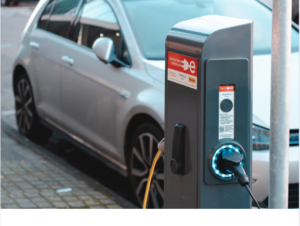 Acheter une Voiture Électrique Pas Cher : Guide pour Rouler Écolo sans Se Ruiner