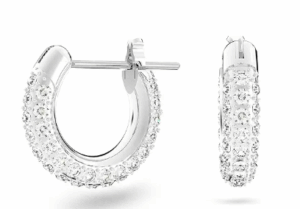 Boucles d’oreilles tendance dorées pour peau mate : L’accessoire qui sublime votre éclat naturel