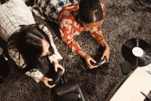 Les 12 jeux incontournables pour les ados à Noël 2025