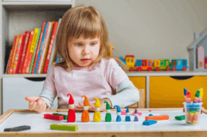 Les 15 jouets éducatifs à offrir à Noël 2025