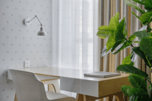 Décoration Maison pour Petits Espaces : Guide Complet 2025