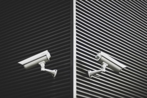 Caméra IP extérieure WiFi 360° : comparatif des meilleurs modèles 2026